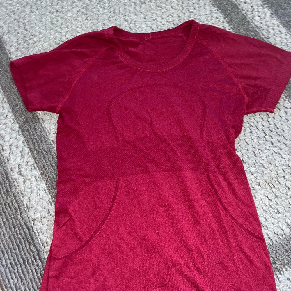 red size 6 swiftly tech